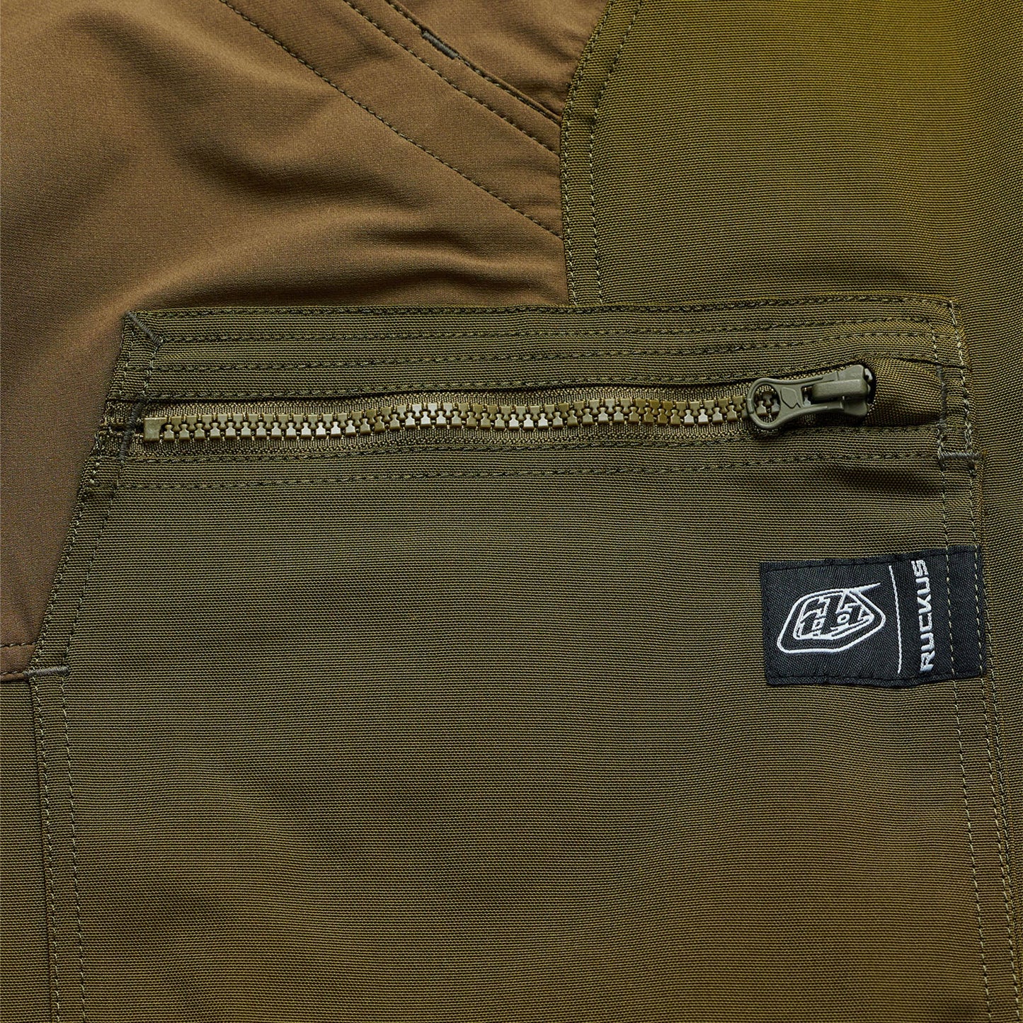 Ruckus Cargo Pant Mono Dark Earth