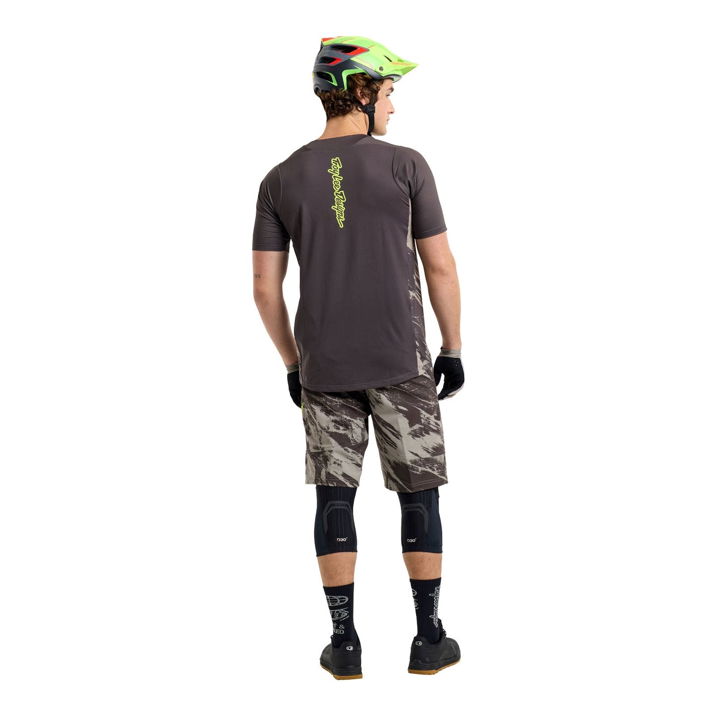 Skyline Short W/Liner Elemental Dark Earth